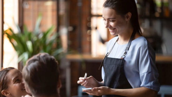 บทความ: QR Menu คืออะไร? ทำไมร้านอาหารยุคใหม่ต้องมี